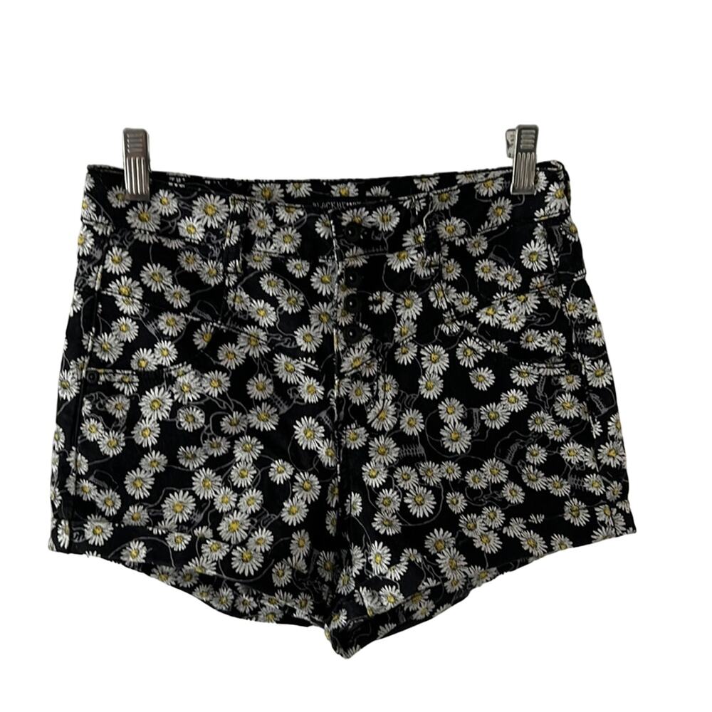 BlackHeart Hot Topic Shorts Juniors Sz 3 Black Daisy Skull High Rise Cuffs